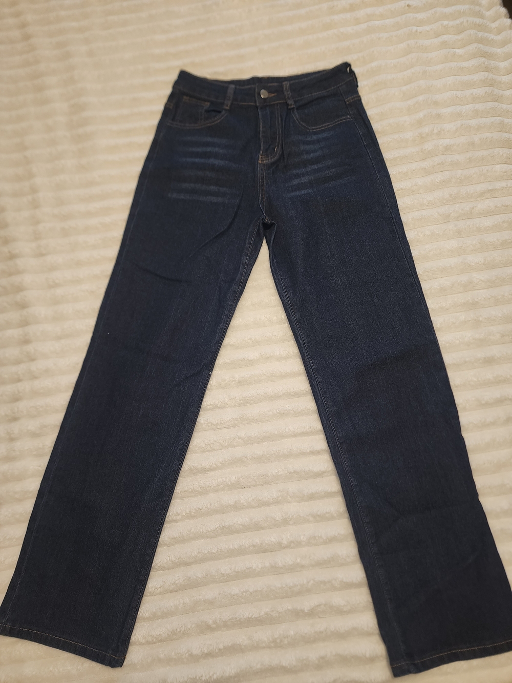 Women’s Straight-Leg Dark Blue Jeans
